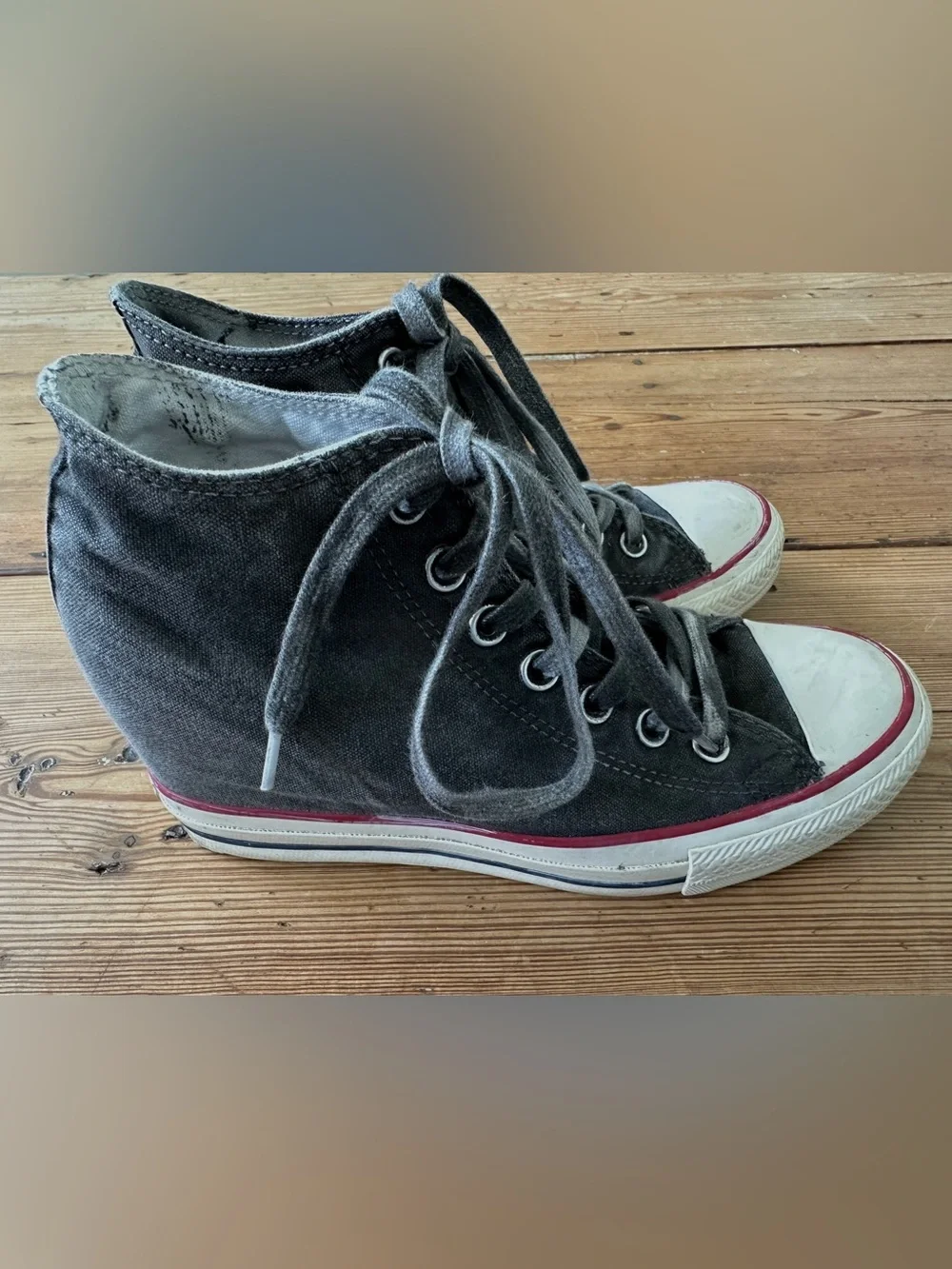 Converse  Distressed high heel Gray High Top Sneakers with Red Trim
